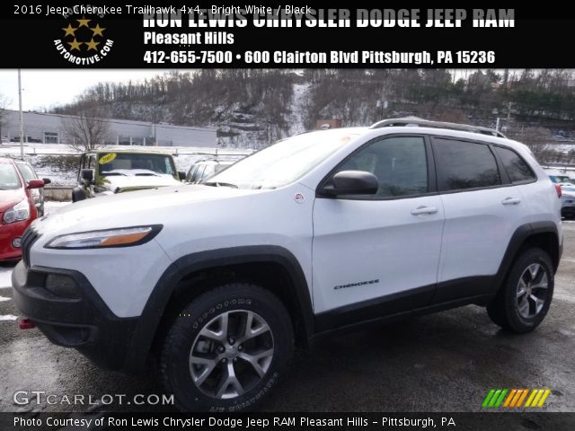 2016 Jeep Cherokee Trailhawk 4x4 in Bright White