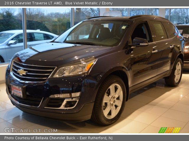 2016 Chevrolet Traverse LT AWD in Blue Velvet Metallic