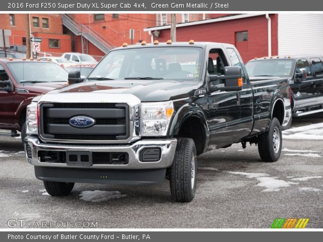 2016 Ford F250 Super Duty XL Super Cab 4x4 in Green Gem Metallic