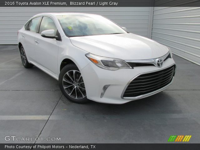 2016 Toyota Avalon XLE Premium in Blizzard Pearl