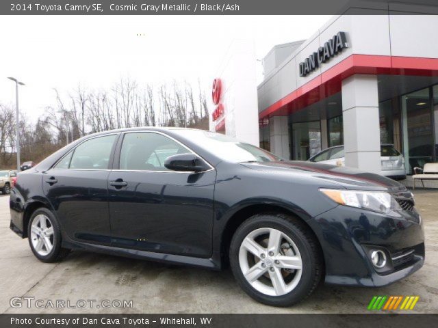 2014 Toyota Camry SE in Cosmic Gray Metallic