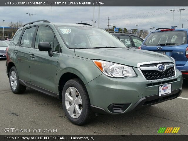 2016 Subaru Forester 2.5i in Jasmine Green Metallic