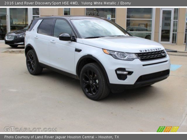 2016 Land Rover Discovery Sport HSE 4WD in Yulong White Metallic
