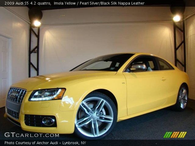 2009 Audi S5 4.2 quattro in Imola Yellow