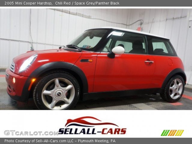 2005 Mini Cooper Hardtop in Chili Red