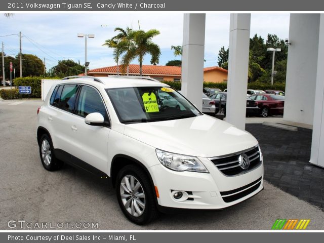 2011 Volkswagen Tiguan SE in Candy White