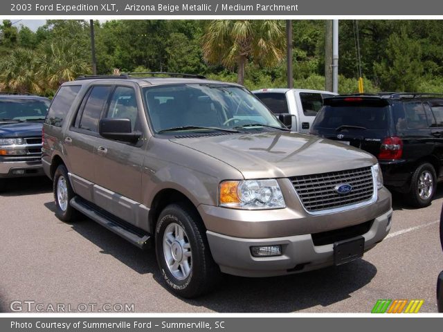 2003 Ford Expedition XLT in Arizona Beige Metallic