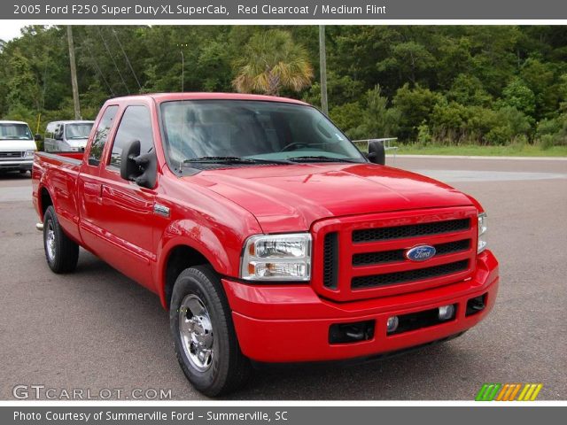 2005 Ford F250 Super Duty XL SuperCab in Red Clearcoat