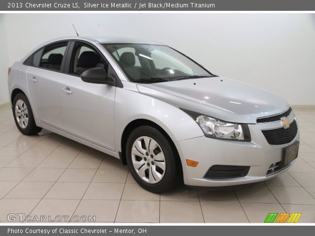 2013 Chevrolet Cruze LS in Silver Ice Metallic