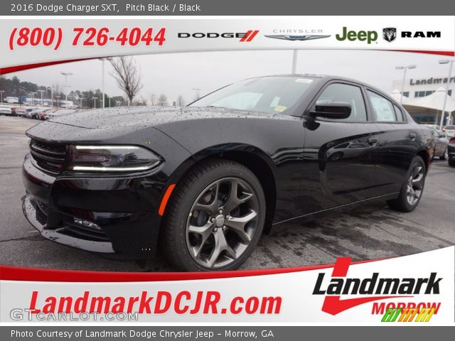 2016 Dodge Charger SXT in Pitch Black