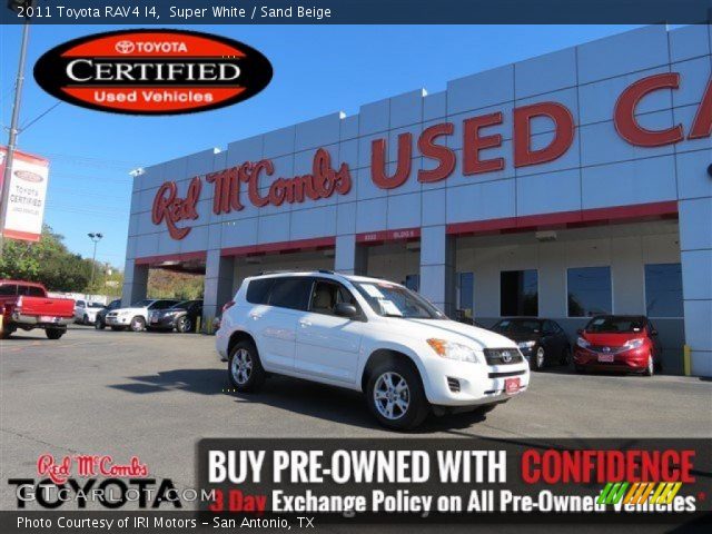 2011 Toyota RAV4 I4 in Super White