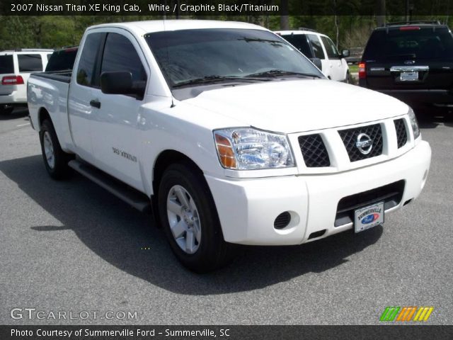 2007 Nissan Titan XE King Cab in White