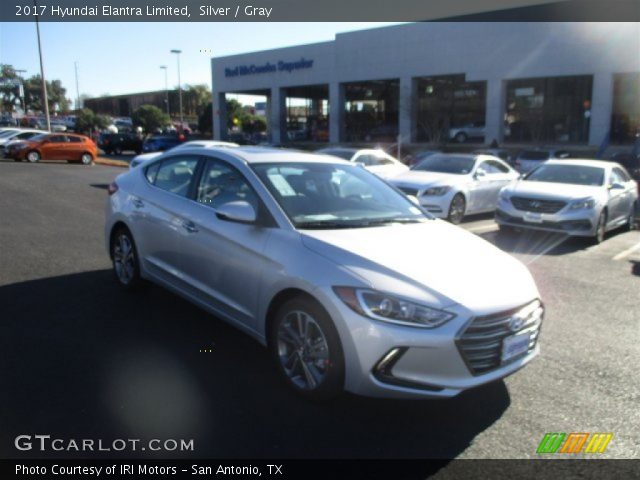 2017 Hyundai Elantra Limited in Silver