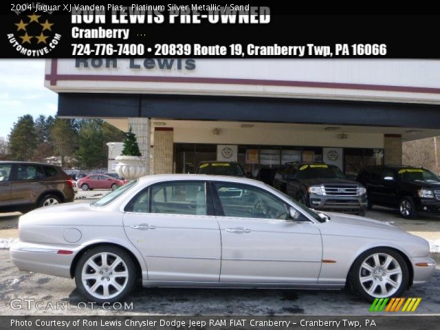 2004 Jaguar XJ Vanden Plas in Platinum Silver Metallic