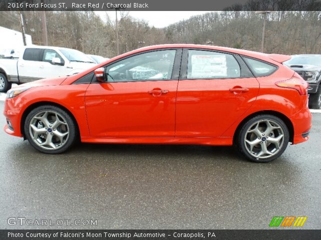 2016 Ford Focus ST in Race Red