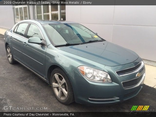 2009 Chevrolet Malibu LT Sedan in Silver Moss Metallic