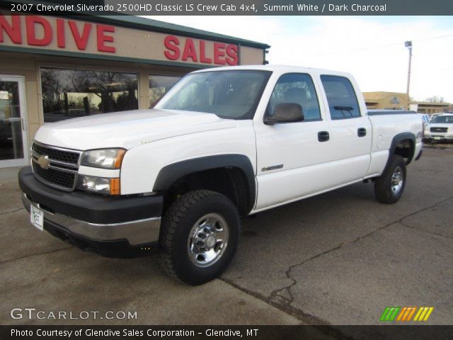 2007 Chevrolet Silverado 2500HD Classic LS Crew Cab 4x4 in Summit White