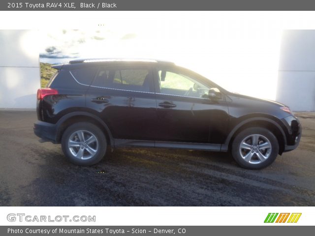 2015 Toyota RAV4 XLE in Black