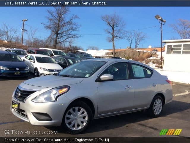 2015 Nissan Versa 1.6 SV Sedan in Brilliant Silver