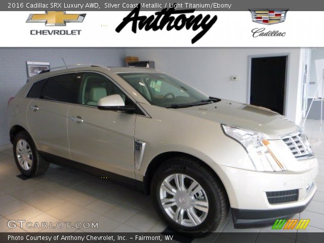 2016 Cadillac SRX Luxury AWD in Silver Coast Metallic