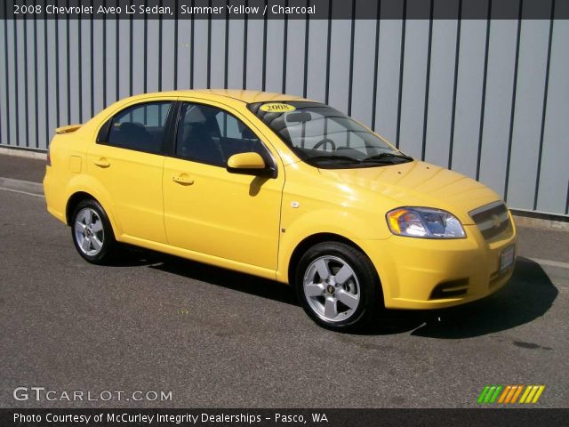 2008 Chevrolet Aveo LS Sedan in Summer Yellow