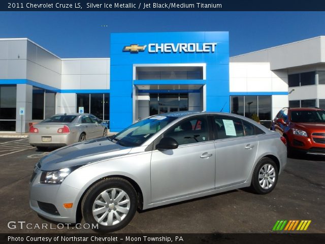2011 Chevrolet Cruze LS in Silver Ice Metallic