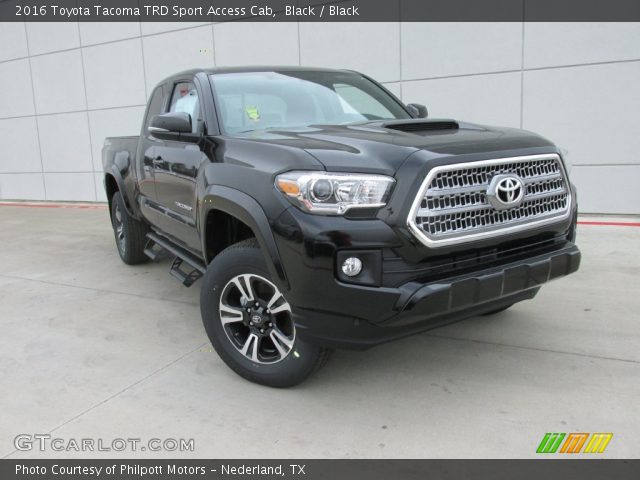 2016 Toyota Tacoma TRD Sport Access Cab in Black