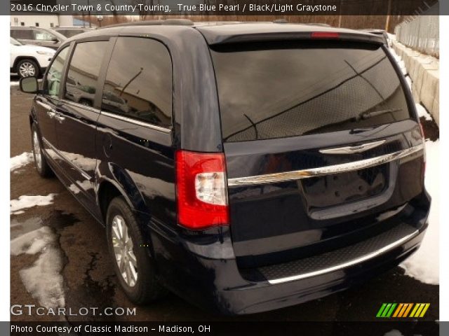 2016 Chrysler Town & Country Touring in True Blue Pearl