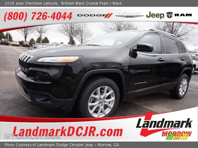 2016 Jeep Cherokee Latitude in Brilliant Black Crystal Pearl