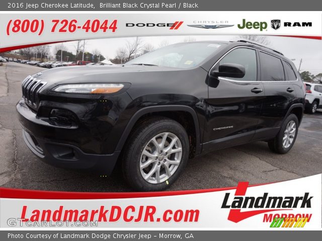 2016 Jeep Cherokee Latitude in Brilliant Black Crystal Pearl
