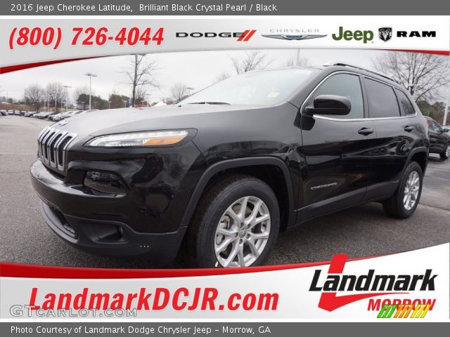 2016 Jeep Cherokee Latitude in Brilliant Black Crystal Pearl