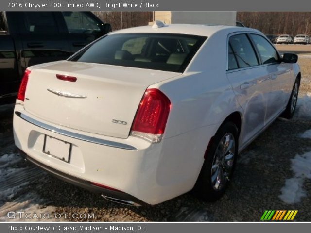 2016 Chrysler 300 Limited AWD in Bright White
