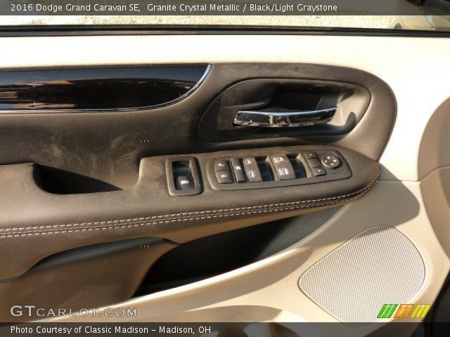 2016 Dodge Grand Caravan SE in Granite Crystal Metallic