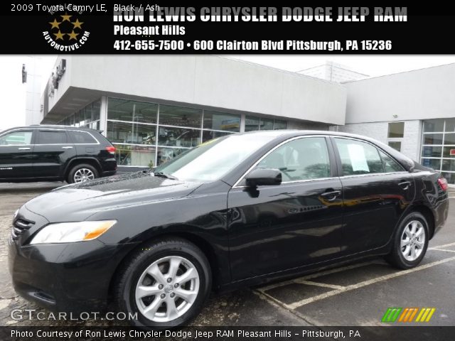 2009 Toyota Camry LE in Black