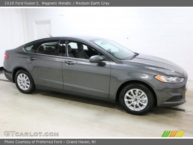 2016 Ford Fusion S in Magnetic Metallic