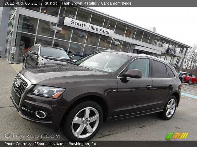 2012 Audi Q5 3.2 FSI quattro in Teak Brown Metallic