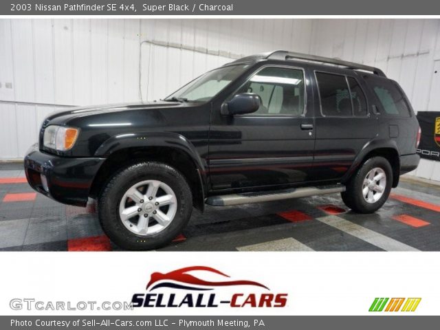 2003 Nissan Pathfinder SE 4x4 in Super Black