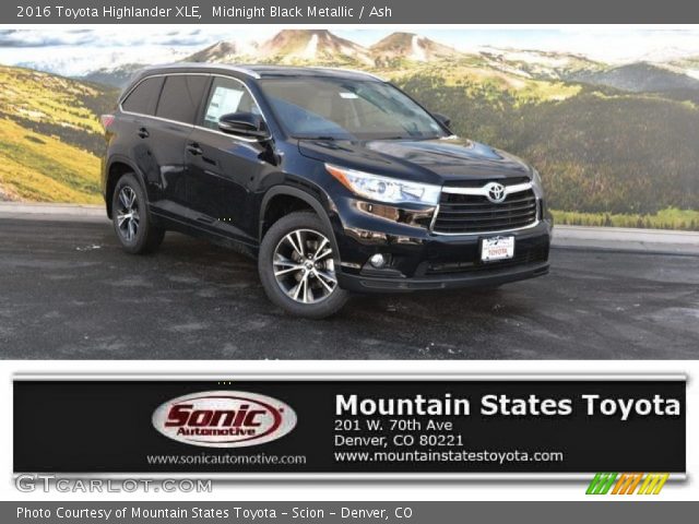2016 Toyota Highlander XLE in Midnight Black Metallic