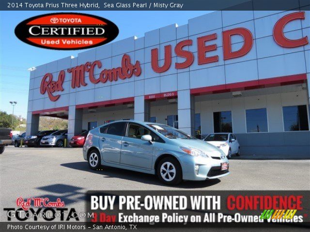 2014 Toyota Prius Three Hybrid in Sea Glass Pearl