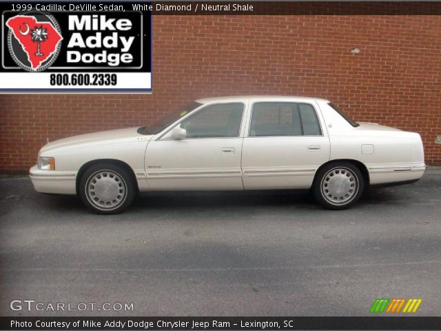 1999 Cadillac DeVille Sedan in White Diamond