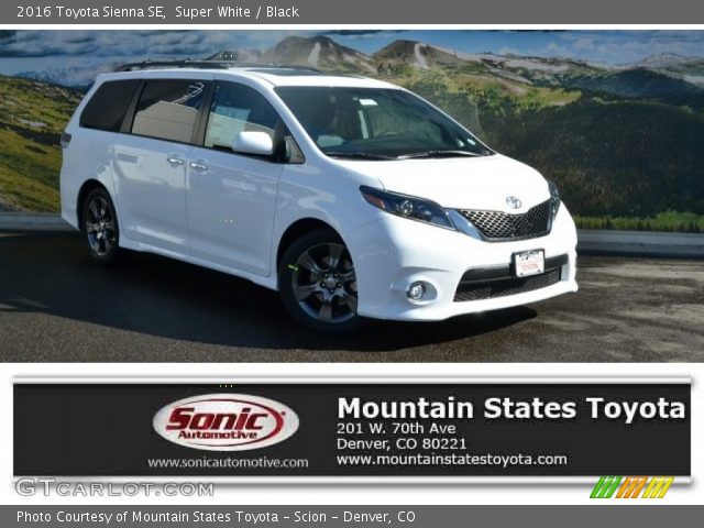2016 Toyota Sienna SE in Super White