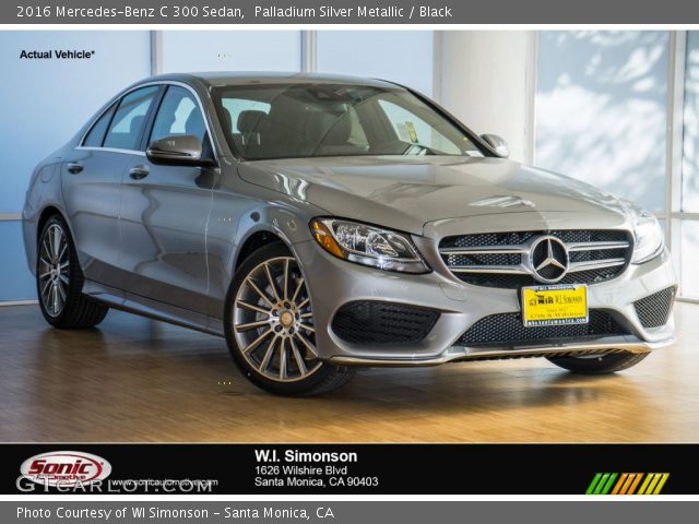 2016 Mercedes-Benz C 300 Sedan in Palladium Silver Metallic