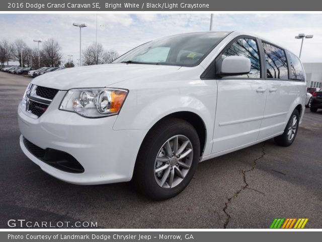 2016 Dodge Grand Caravan SE in Bright White