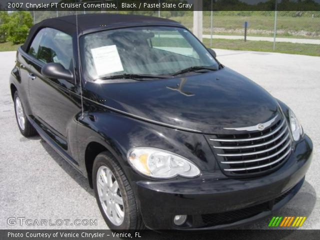 2007 Chrysler PT Cruiser Convertible in Black