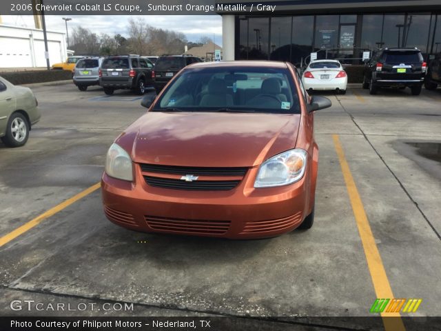 2006 Chevrolet Cobalt LS Coupe in Sunburst Orange Metallic