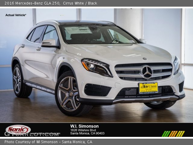 2016 Mercedes-Benz GLA 250 in Cirrus White