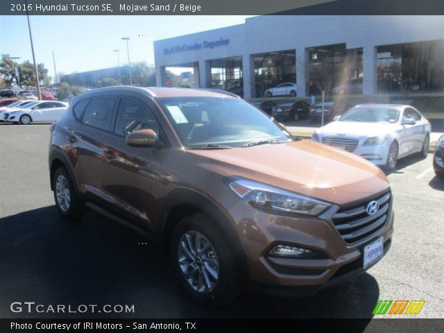 2016 Hyundai Tucson SE in Mojave Sand