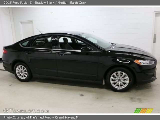 2016 Ford Fusion S in Shadow Black