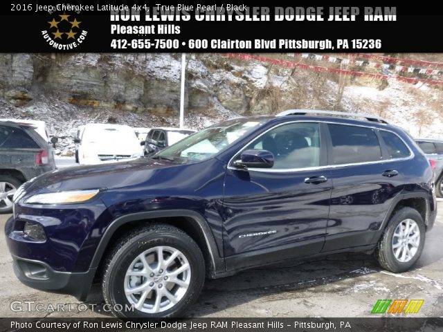 2016 Jeep Cherokee Latitude 4x4 in True Blue Pearl