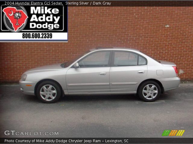 2004 Hyundai Elantra GLS Sedan in Sterling Silver